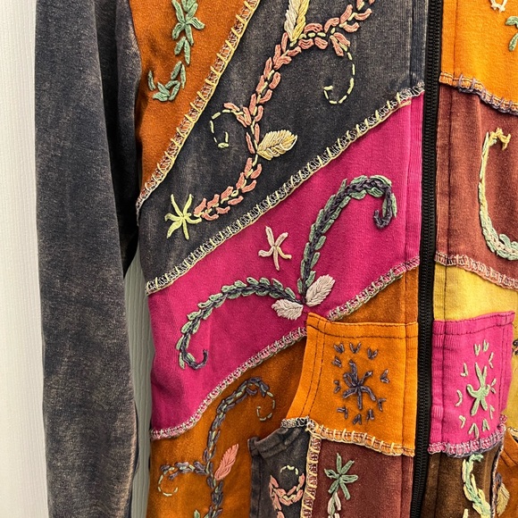 Vintage KPC Womens Size Medium Nepali Patchwork Embroidered Artsy Boho Hoodie - Picture 10 of 11